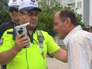 Aydın'da trafikte zikzak çizerek ilerledi: Hem alkollü hem firari çıktı