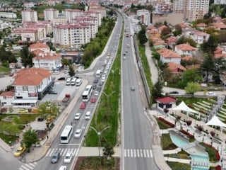 Türkiye’nin geçiş güzergahı Yozgat’ta bayram trafiği yoğunluğu