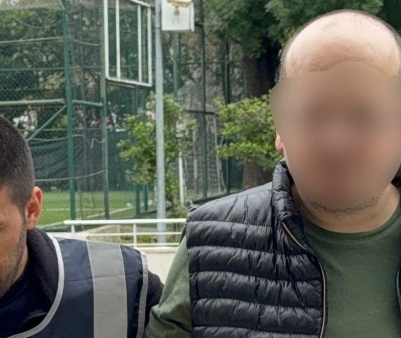 Samsun'da eşini ve oğlunu tehdit ettiği iddia edilen koca adliyede