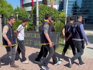 Adıyaman'da çaldıkları paralarla dövme yaptırdılar