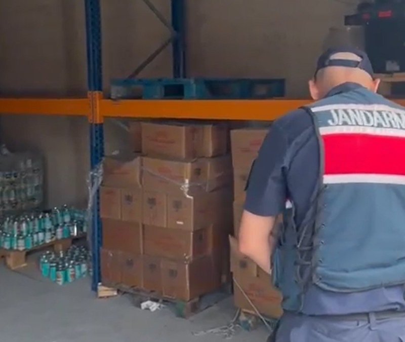 Aydın'da 4 milyon 500 bin TL değerinde tarihi geçmiş ürün ele geçirildi