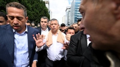 Özgür Özel'in TBMM'ye yürüyüşü sırasında yaşananlara ilişkin soruşturma