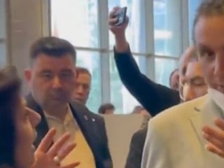 CHP Genel Merkezi'nde Kılıçdaroğlu ve Özel destekçileri kavga etti