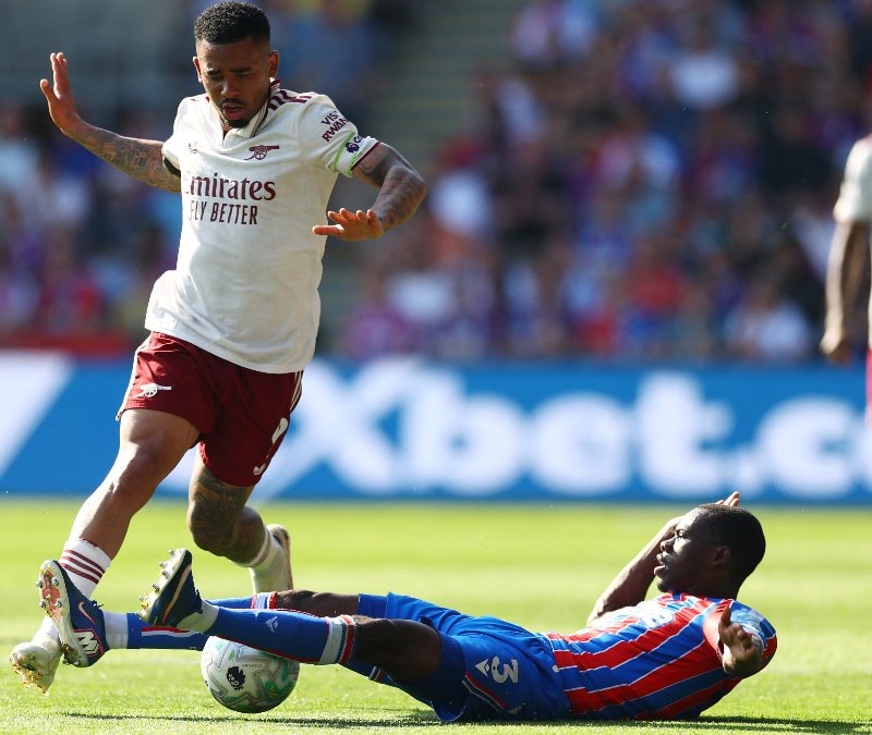 Şampiyon Arsenal, Crystal Palace'ı deplasmanda yendi