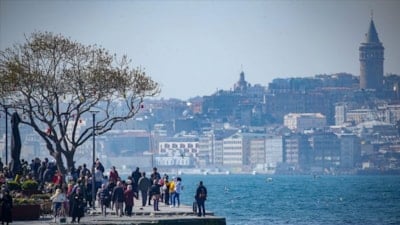 Bayramda hava değişiyor: Sıcaklıklar artıyor, perşembe sağanak geliyor