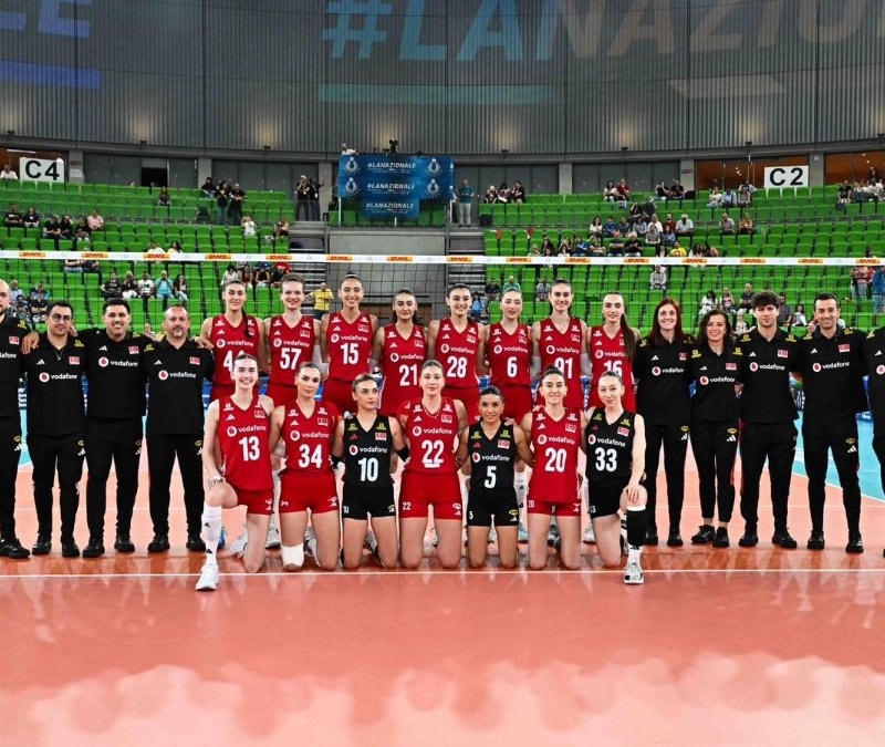 A Milli Kadın Voleybol Takımı, Sırbistan'a mağlup oldu