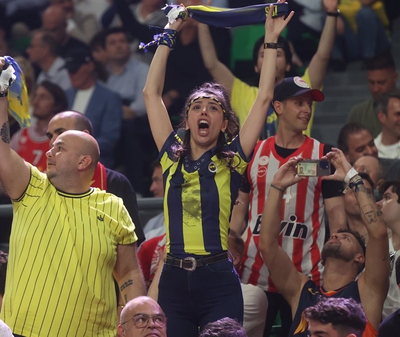 Fenerbahçe, bilet sorunuyla ilgili yasal yollara başvuracak