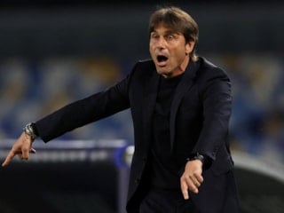 İsmi Fenerbahçe'yle anılıyordu! Antonio Conte, Napoli'den ayrıldı