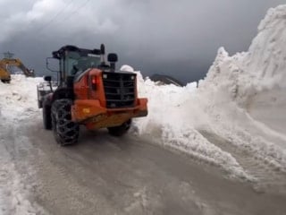 Şırnak'ta kar mücadele sürüyor