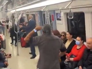 Özgür Özel adına slogan atıldı, kimse umursamadı