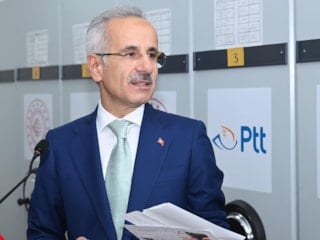 Abdulkadir Uraloğlu: Posta kargosu gönderilerinin yüzde 82'si 2 gün içinde teslim ediliyor