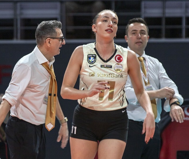VakıfBank, Sıla Çalışkan ile yolları ayırdı