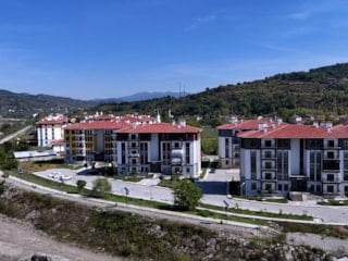 Murat Kurum, Zonguldak'taki TOKİ konutlarında oturan ev sahiplerinin görüşlerini paylaştı