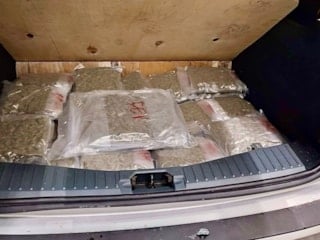 Bulgaristan sınırında Türkiye'ye sokulmak istenen 31 kilo esrar ele geçirildi