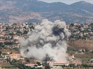İsrail, Lübnan’ın Sur kenti ve çevresi için saldırı tehdidinde bulundu