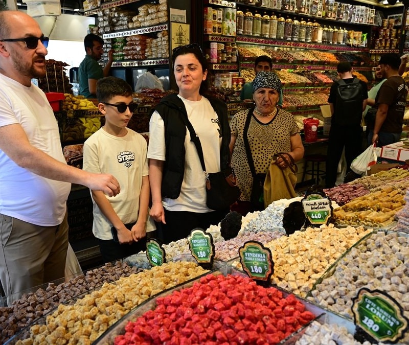 İstanbulluların bayram alışverişi tercihi:  Tarihi Yarımada
