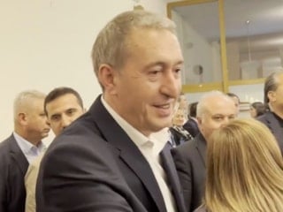 Tuncer Bakırhan'a 'Özgür Özel ile mi Kılıçdaroğlu’yla mı bayramlaşacaksınız?' sorusu