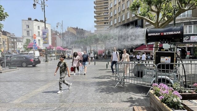 Avrupa’yı sıcak hava dalgası vurdu: Sıcaklıklar rekor seviyede seyrediyor
