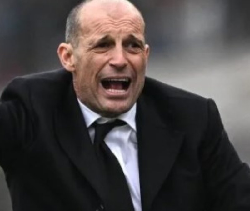 Milan'da teknik direktör Massimiliano Allegri ile yollar ayrıldı