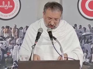 Diyanet İşleri Başkanı Safi Arpaguş, Arafat'ta vakfe duası yaptı