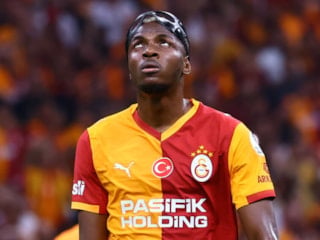 Patrice Evra'dan Manchester United'a Victor Osimhen çağrısı