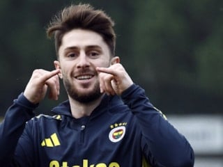Como, İsmail Yüksek'in peşinde