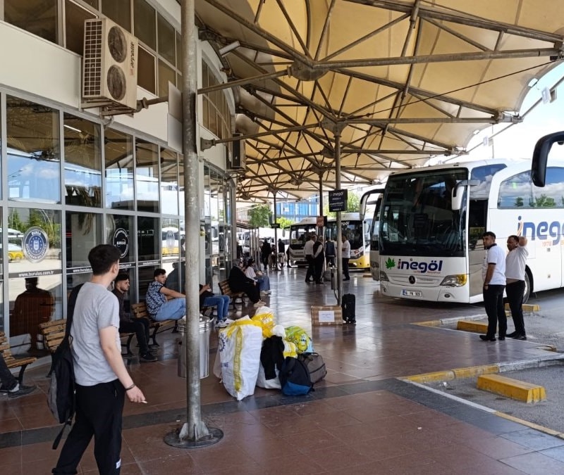 Bursa'da terminalde unutulan çantadan servet çıktı: Yarım kilo altın bulundu