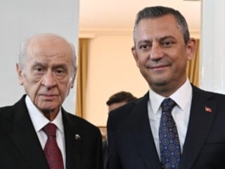 Özgür Özel ile Devlet Bahçeli telefonda görüştü