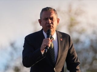 Özgür Özel: Yeni bir parti kurma gibi bir durumumuz yok