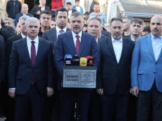 İçişleri Bakanı Mustafa Çiftçi, bayram namazını Konya’da kıldı