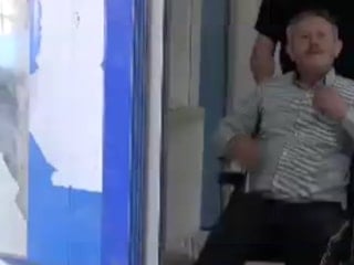 Kahramanmaraş’ta boğanın boynuzuyla bacağından yaralandı, 60 dikiş atıldı