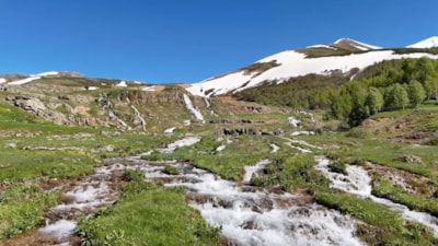 Erzincan'da 2 bin rakımda saklı cennet: Konarlı Şelalesi doğaseverleri bekliyor