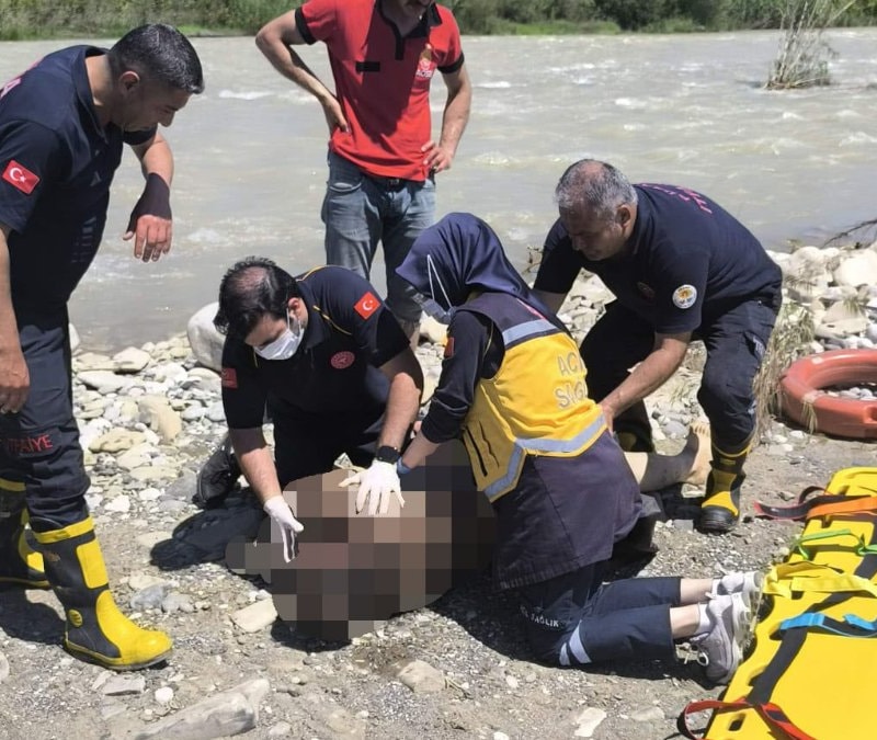 Adana'da serinlemek için çaya giren kişi yaşamını yitirdi