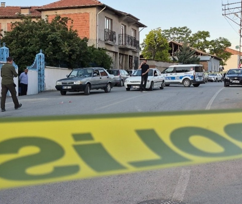 Malatya'da trafikte silahlı kavga: 2 yaralı