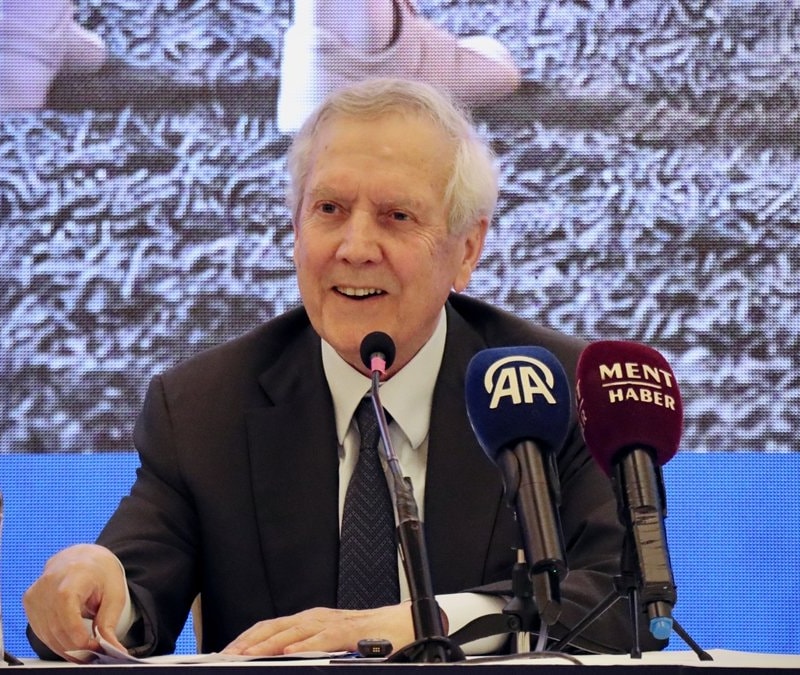 Tarih verdi! Aziz Yıldırım'dan santrfor transferi için açıklama