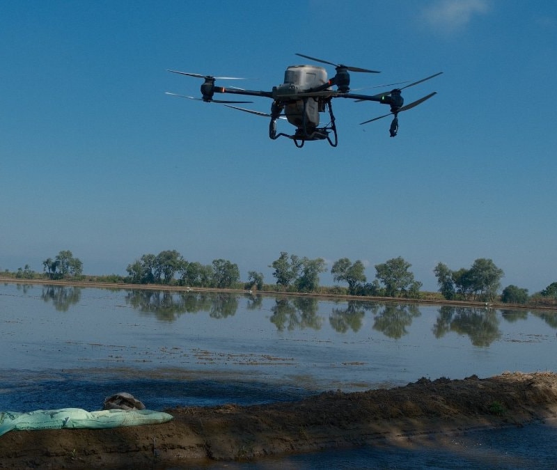 Karacabey Ovası'nda drone ile ekim
