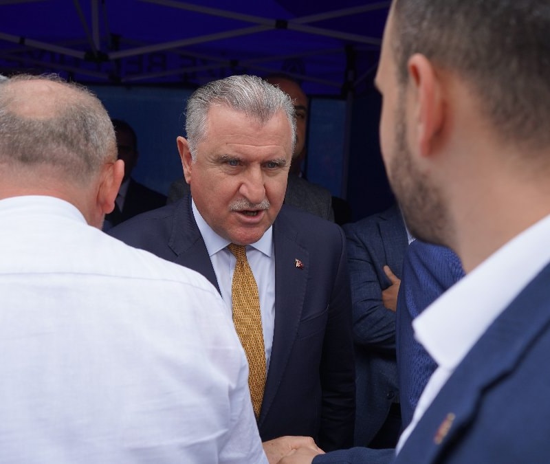 Osman Aşkın Bak: Ülkemizde hiçbir şey kapalı kalmasın, açıklansın, araştırılsın