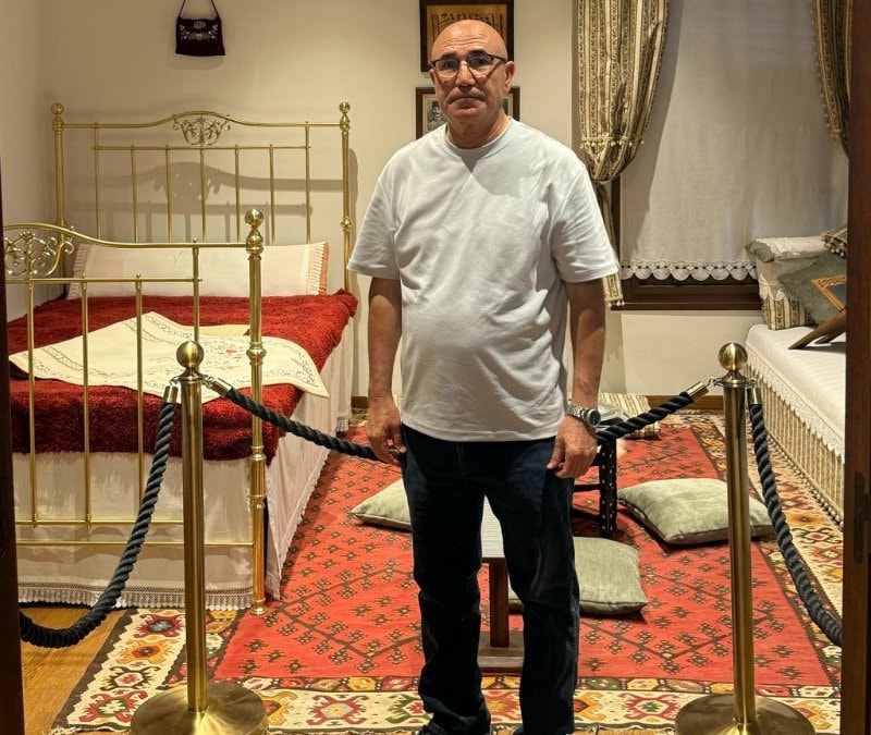 CHP milletvekili Mahmut Tanal, Yunanistan'da Atatürk Evi Müzesi'ni ziyaret etti