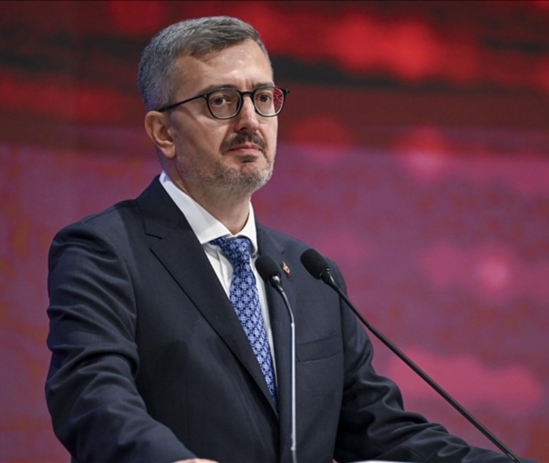 Burhanettin Duran’dan İstanbul’un fethinin yıl dönümüne ilişkin açıklama