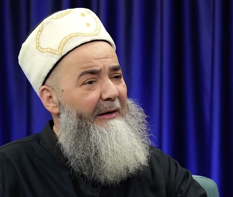 Cübbeli Ahmet Hoca: İçime giren kafir cinleri nasıl çıkarttık
