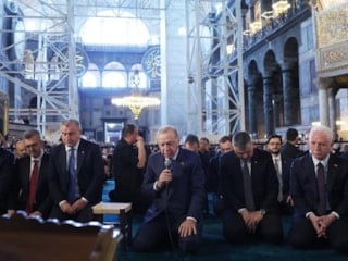 Cumhurbaşkanı Erdoğan'dan Ayasofya'da Kur'an tilaveti