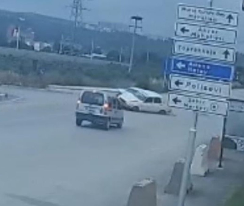 Osmaniye'de üç aracın karıştığı kazada 1 kişi öldü