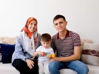 Evine kavuşan depremzede aileden Murat Kurum'a: Bakanımız söz verdi yaptı