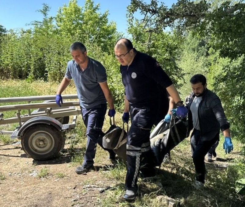 Edirne'de Tunca Nehri'nde ceset bulundu