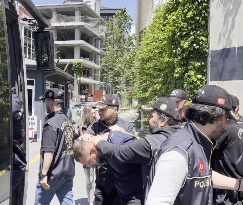 İstanbul'da 'kız meselesi' kavgasında 12 kurşunla öldürüldü: 6 tutuklama