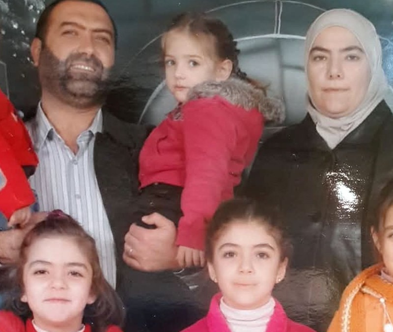 Esad rejimi Suriyeli satranç şampiyonu Rania Al-Abbasi’nin 6 çocuğunu katletti