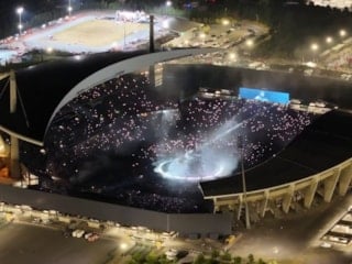 Kanye West İstanbul'u salladı: Atatürk Olimpiyat Stadyumu'nda görsel şölen,
