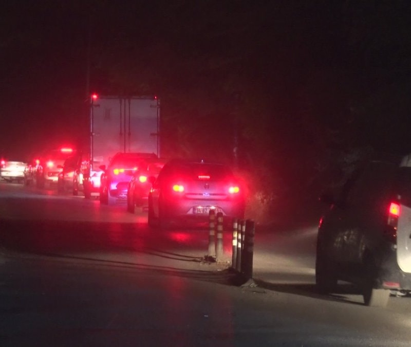 Belgrad Ormanı'nda trafik çilesi: Kontak kapattılar