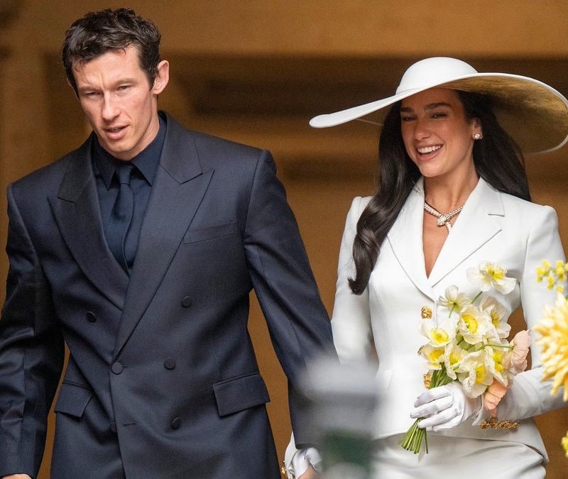 Şarkıcı Dua Lipa ve Callum Turner evlendi! Sade nikah kareleri beğeni topladı