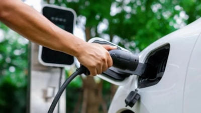 Türkiye'deki elektrikli araç şarj soket sayısı 43 bini aştı